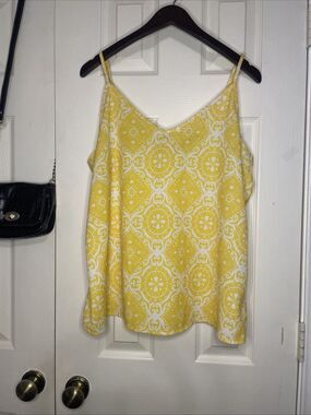 TECREW Yellow Tile Print Cami Top | Size L Summer Boho Festival Tank